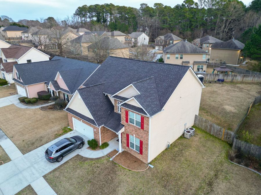 Aerial drone photograph of a Georgia home by Devon Montgomery