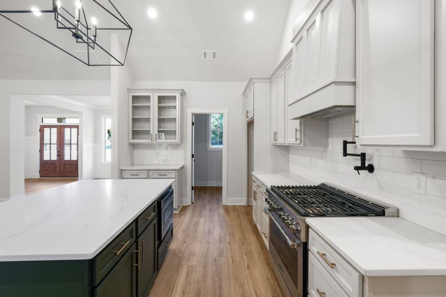 Interior real estate photograph by Devon Montgomery